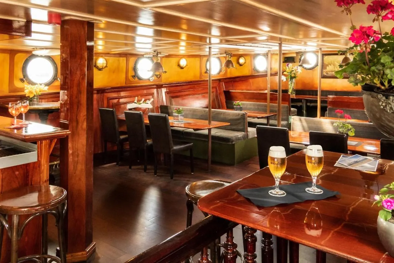 Segelschiff Loth Lorien Hotel Hamburg 3*,  Germany
